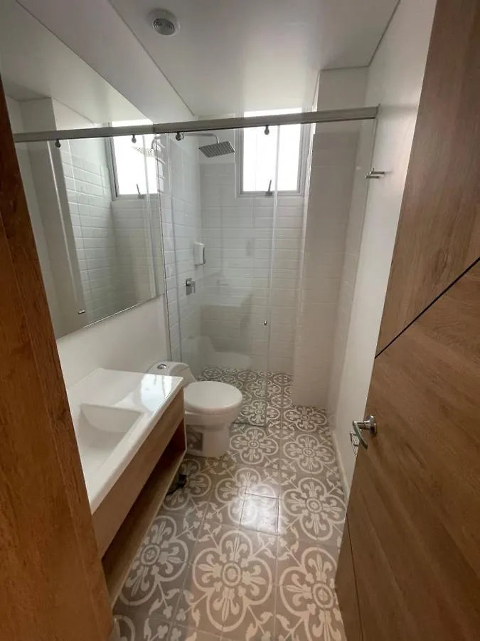 Em Hotel Corferias Embajada Americana Богота Колумбия